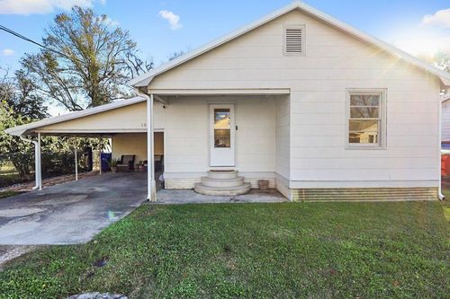 107 Vallery St, Thibodaux, LA, 70301-2339 | Card Image