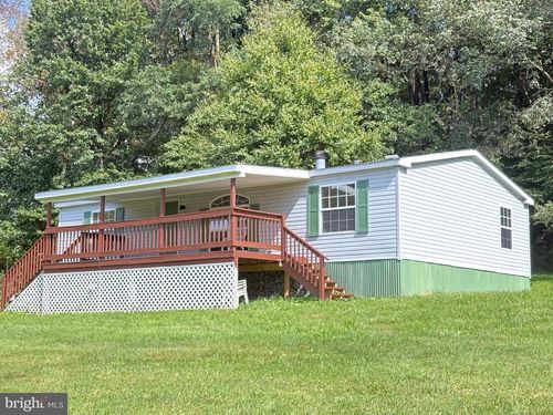 232 Seaford Ln, BRUCETON MILLS, WV, 26525-7446 | Card Image