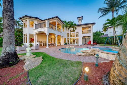 17593 Middle Lake Dr, Boca Raton, FL, 33496-1028 | Card Image