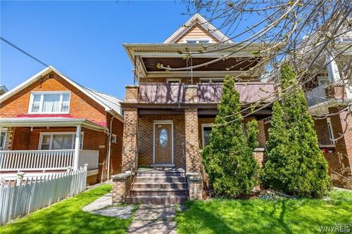 2240 La Salle Ave, Niagara Falls, NY, 14301-1416 | Card Image