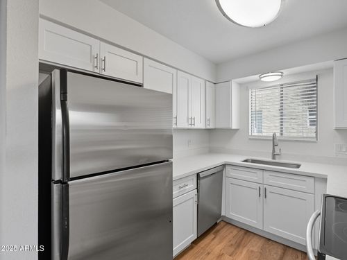 4740 E Moreland St, Phoenix, AZ, 85008-5731 | Card Image