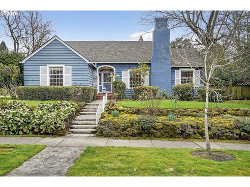 1210 Se 57th Ave, Portland, OR, 97215 | Card Image