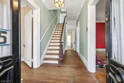 75 Prospect St, Little Falls, NJ, 07424-1542 | Card Image