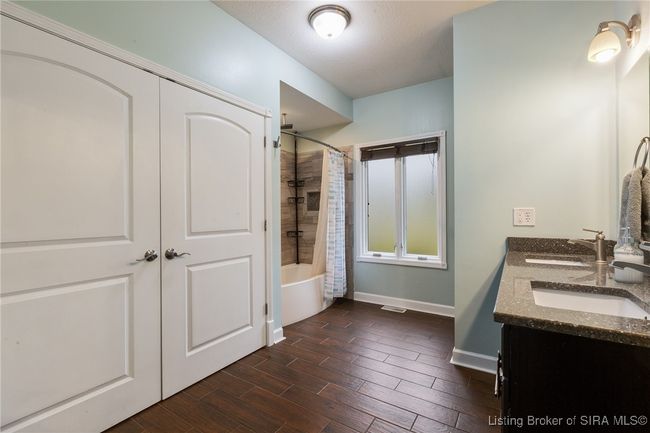 5834 E Bear Creek Rd, Home with 4 bedrooms, 3 bathrooms and null parking in Pekin IN | Image 41