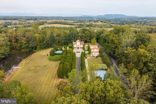 1674 N James Madison Hwy, LOCUST DALE, VA, 22948-4835 | Card Image