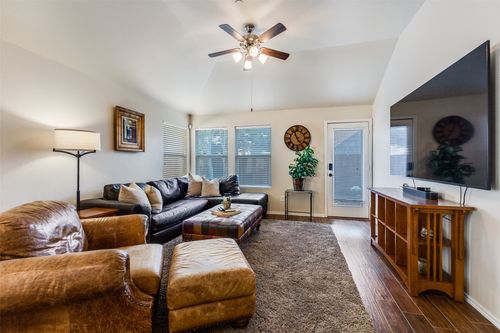 9901 Fleetwood Dr, Frisco, TX, 75035-4721 | Card Image