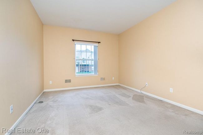 Primary Bedroom | Image 9