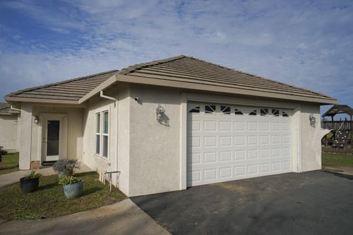 3255 Village Dr, Ione, CA, 95640-9603 | Card Image