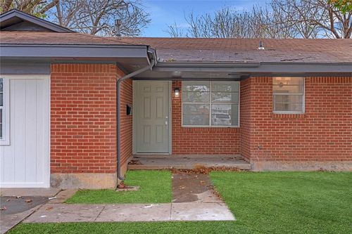 337 Garrison Dr, Norman, OK, 73069-5220 | Card Image