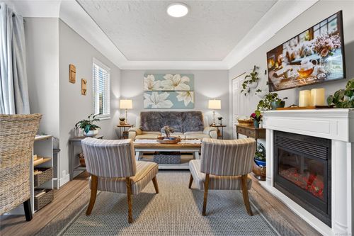 1767 Piercy Ave, Courtenay, BC, V9N3G2 | Card Image