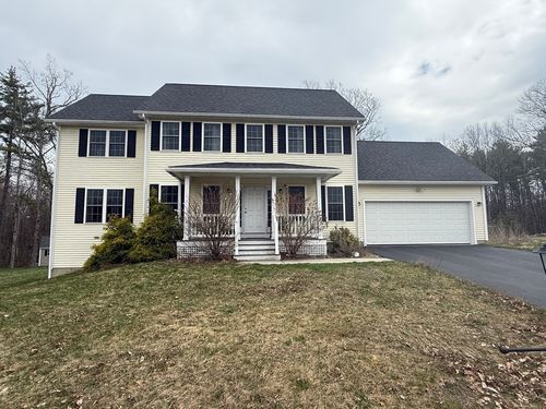 4 Waxen Way, Shirley, MA, 01464-4206 | Card Image