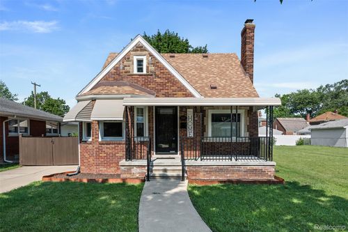 2100 21st St, Wyandotte, MI, 48192-3836 | Card Image