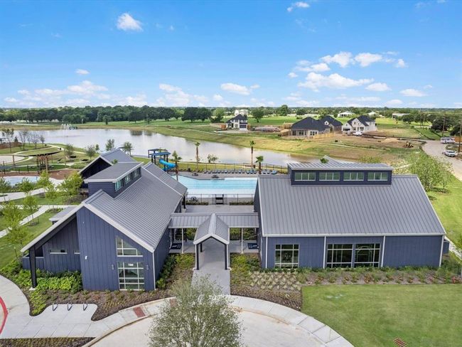 7915 Treetop View Dr, House other with 4 bedrooms, 3 bathrooms and 2 parking in Fulshear TX | Image 9