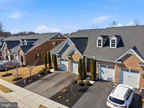 2736 Vardon Ln, Ellicott City, MD, 21042-2582 | Card Image