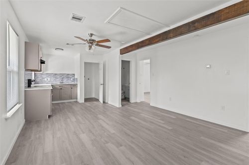 a-316 20th St, San Leon, TX, 77539-2510 | Card Image