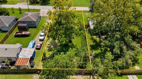 1514 2nd St, League City, TX, 77573-2602 | Card Image