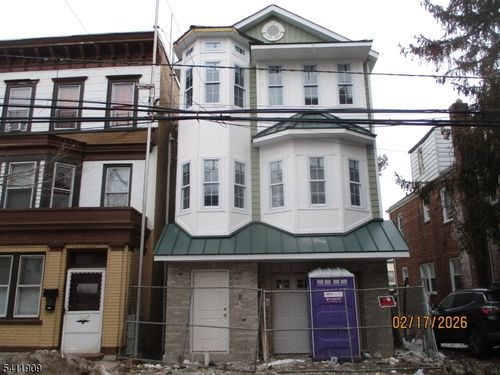 59 Sunset Ave, Newark, NJ, 07106-1951 | Card Image