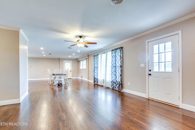 8529 W Emory Rd, House other with 4 bedrooms, 2 bathrooms and null parking in Knoxville TN | Image 19