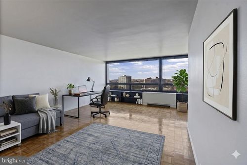 905-4000 N Charles St, BALTIMORE, MD, 21218-1762 | Card Image