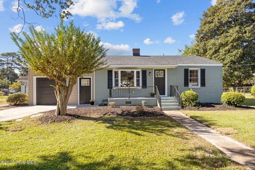 2904 Jefferson Dr, Greenville, NC, 27858-4023 | Card Image