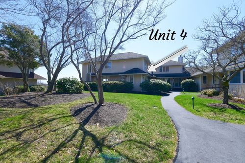 4g-yearly-4 Bittersweet Ln, Bourne, MA, 02532-2225 | Card Image