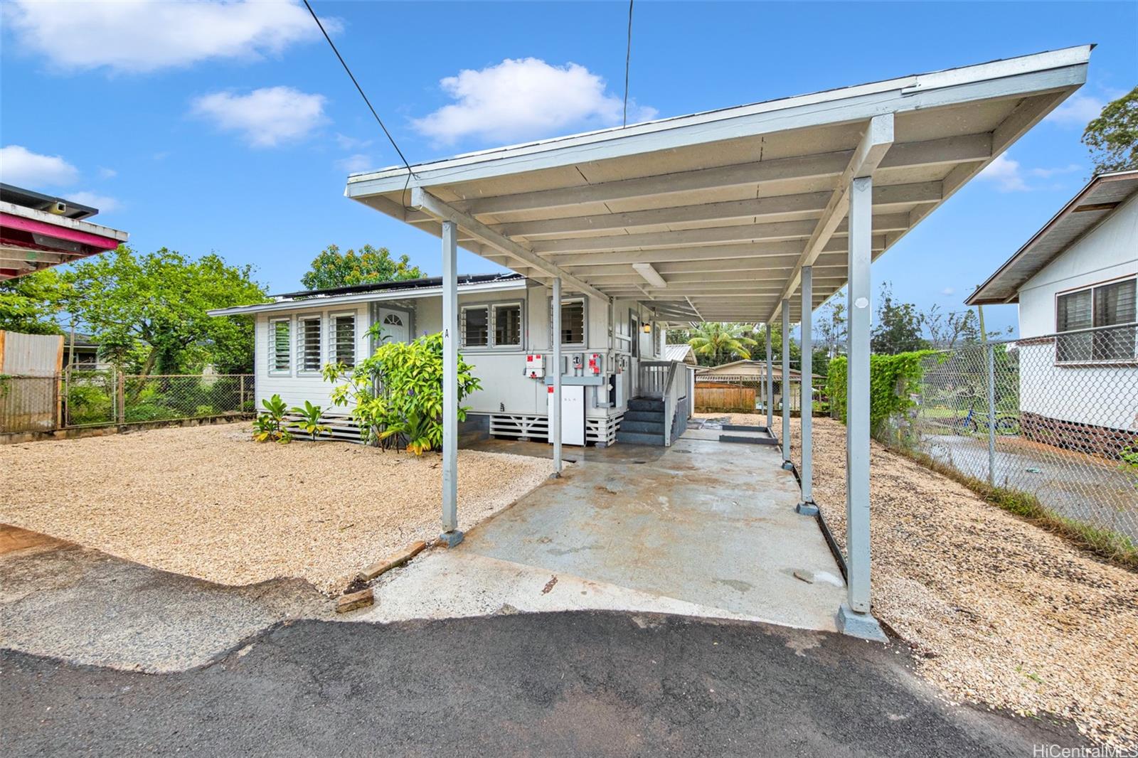 Olive Ave, Wahiawa, HI 96786