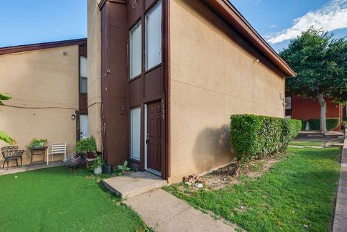1177-7152 Fair Oaks Ave, Dallas, TX, 75231-6105 | Card Image