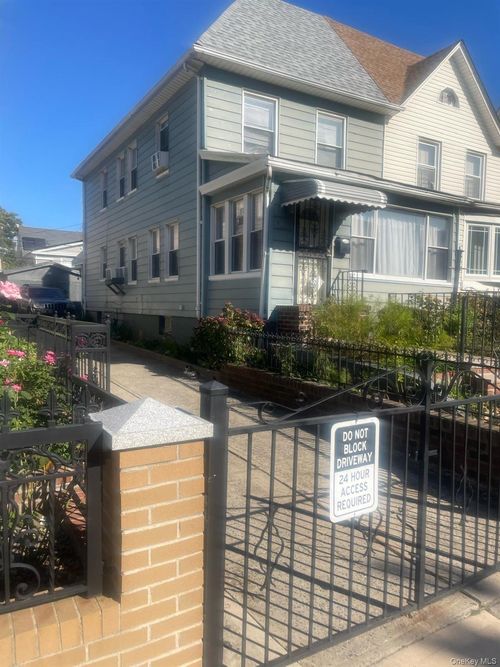 811-811 E East 48 Street E, New York, NY, 11203 | Card Image