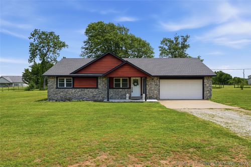 11123 S Oologah Rd, Oologah, OK, 74053-6215 | Card Image