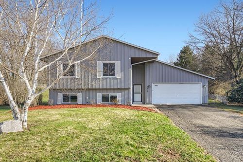 4668 Penkwe Way, Eagan, MN, 55122-2752 | Card Image