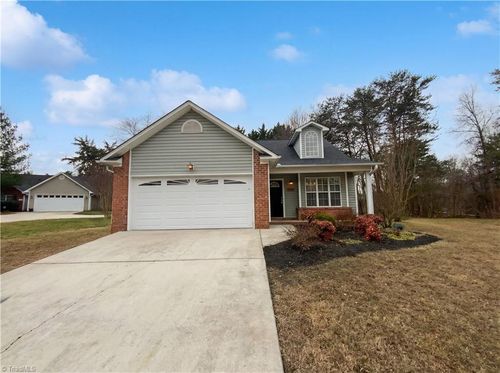 3803 Payne Road, High Point, NC, 27265 | Card Image