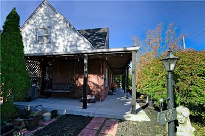 296 Mc Murray Road, House other with 3 bedrooms, 2 bathrooms and null parking in Upper St. Clair PA | Image 2