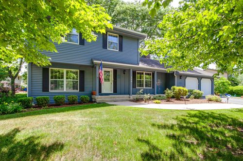 400 Seafarer Dr, Third Lake, IL, 60030-2609 | Card Image