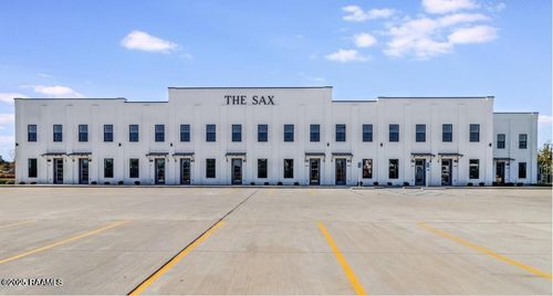 100-711 E Main St, Broussard, LA, 70518-4103 | Card Image