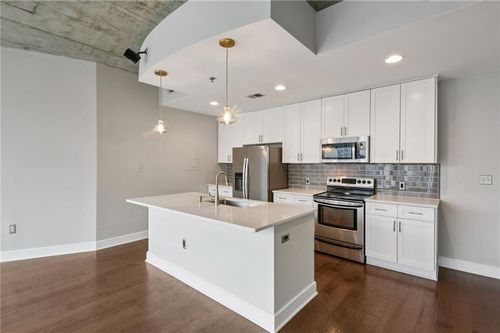 unit-1523-44 Peachtree Pl Nw, Atlanta, GA, 30309-5413 | Card Image