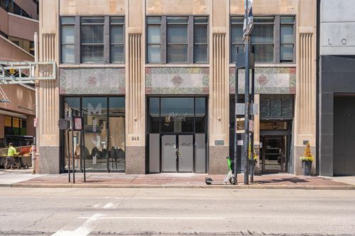 26 E 6th St, Cincinnati, OH, 45202-2537 | Card Image