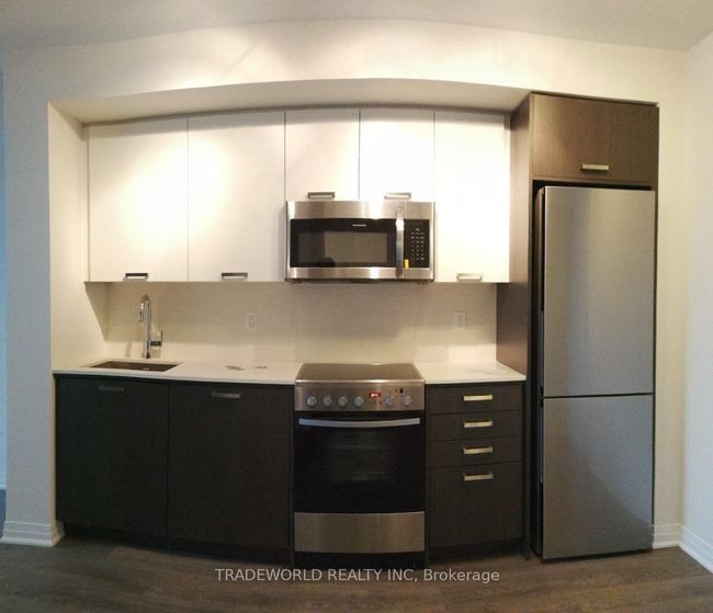 326 - 2301 Danforth Ave, Condo with 2 bedrooms, 1 bathrooms and 1 parking in Toronto ON | Image 20
