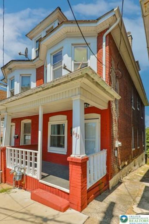 633 W Wilkes Barre St, EASTON, PA, 18042-6417 | Card Image