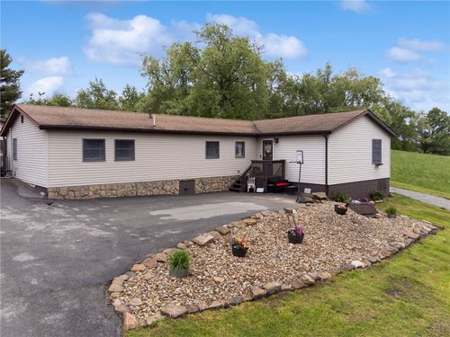 414 Motor Drome Rd, Smithton, PA, 15479-8727 | Card Image