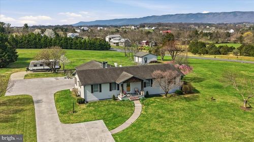 2171 Oranda Rd, STRASBURG, VA, 22657-4616 | Card Image