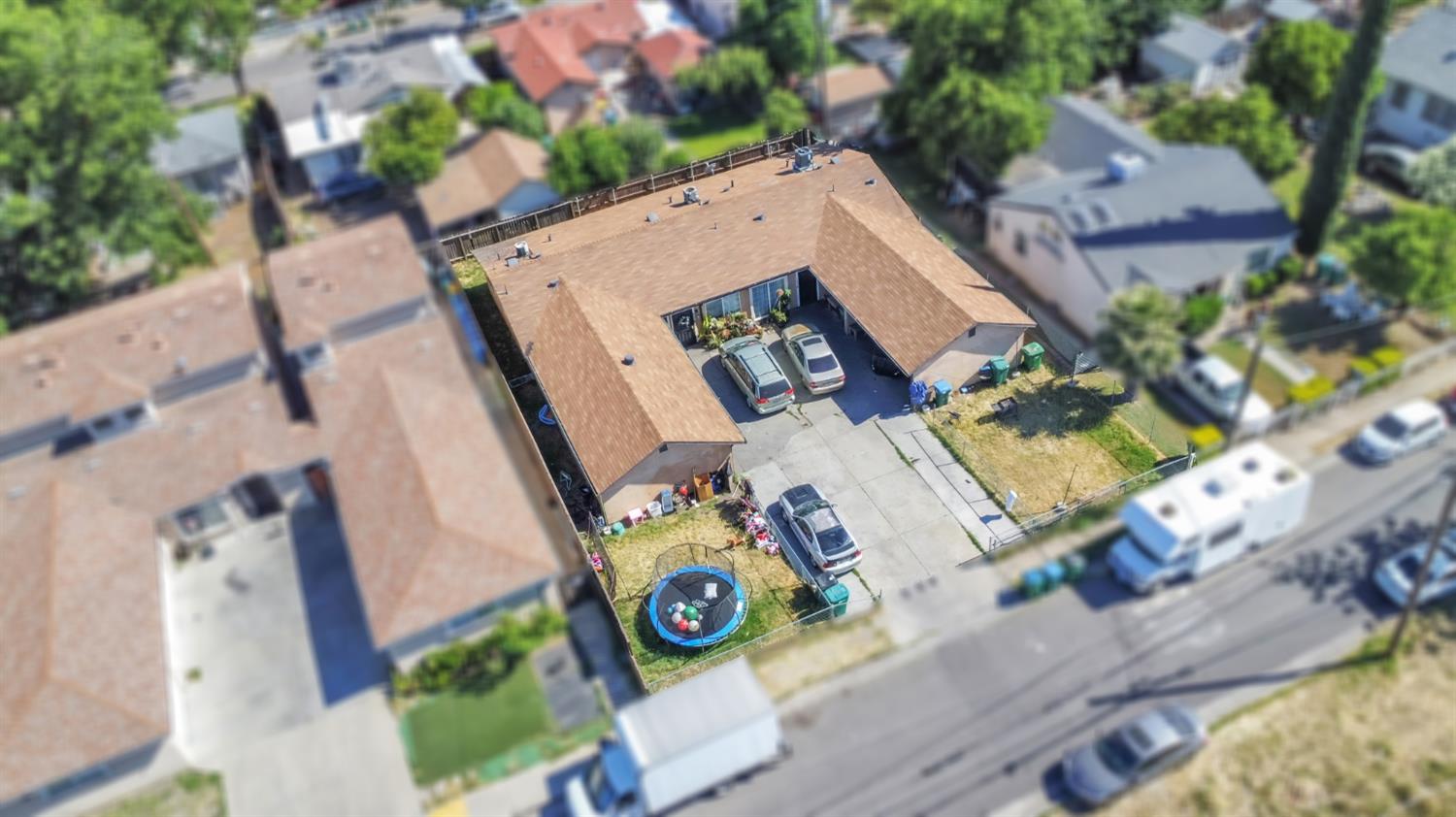 Residential Income in Stockton 5