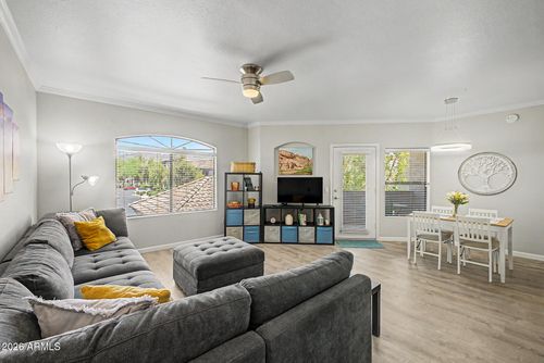 2090-15095 N Thompson Peak Pkwy, Scottsdale, AZ, 85260-2874 | Card Image