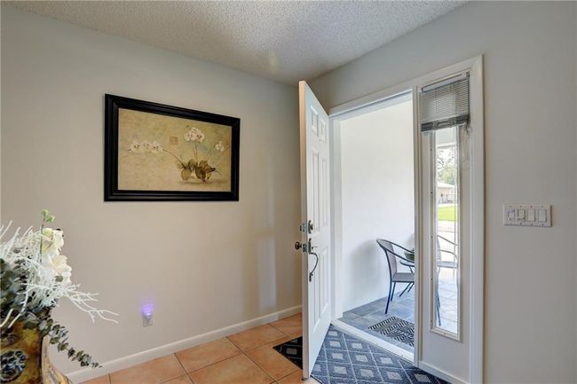 25 Sunset Dr, House other with 3 bedrooms, 2 bathrooms and null parking in Sebastian FL | Image 5