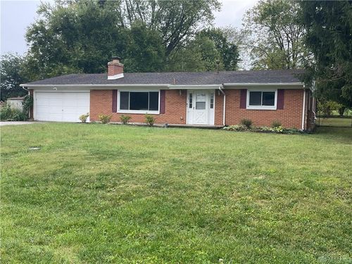 3967 Barrymore Ln, Beavercreek, OH, 45440-3427 | Card Image