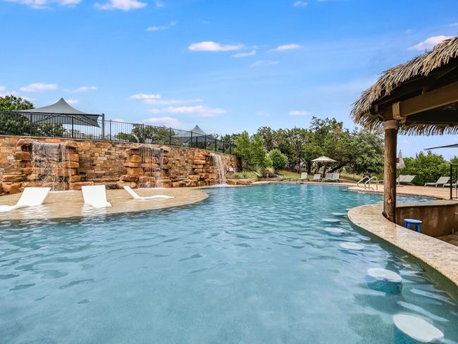 Adults Only Pool | Image 19