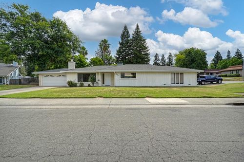 7997-7997 Marsala Ct, Citrus Heights, CA, 95610-7916 | Card Image