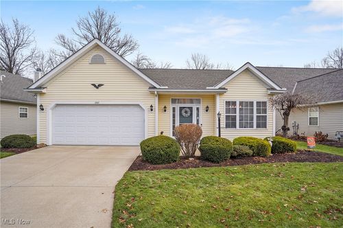 1441 Hollow Wood Lane, Avon, OH, 44011 | Card Image