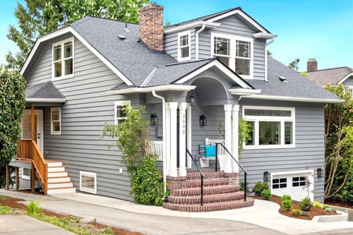 2500 Lorentz Pl N, Seattle, WA, 98109-2034 | Card Image