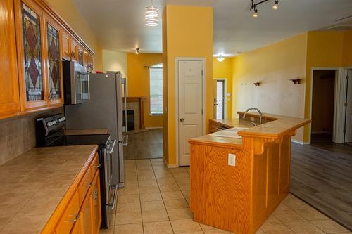 4016 Bald Eagle Dr, Norman, OK, 73072-8314 | Card Image