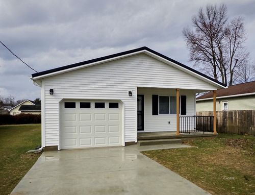 26 Clinton St, The Plains, OH, 45780 | Card Image